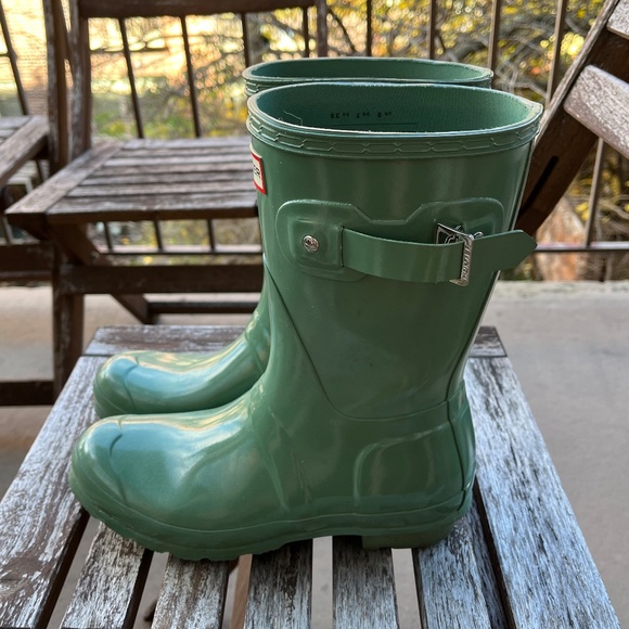 Short teal Hunter rain boots - Picture 2 of 4
